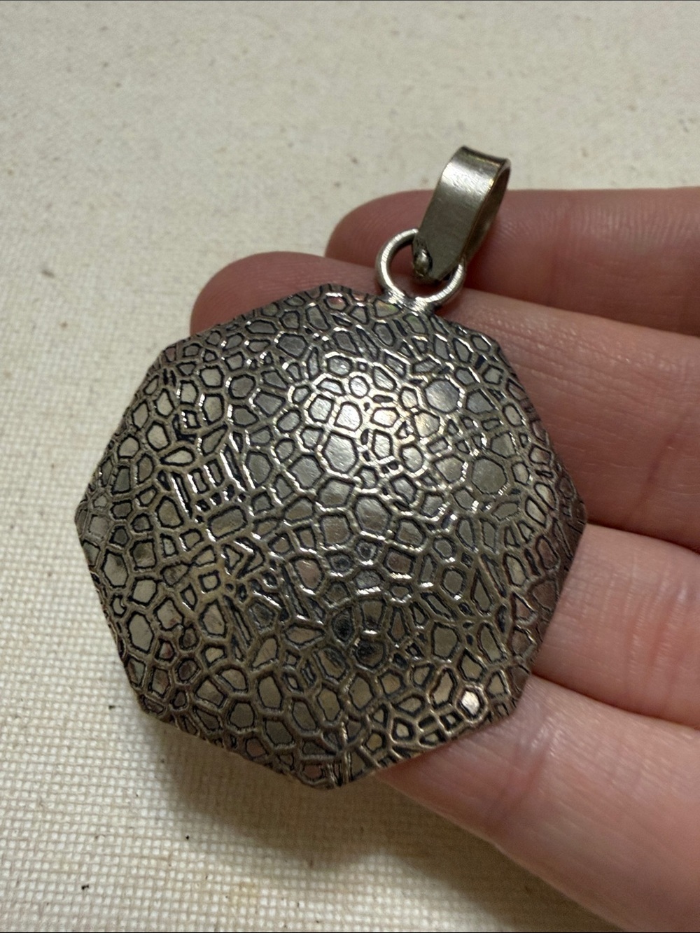 Sterling Silver 925 Octagonal Textured Pendant